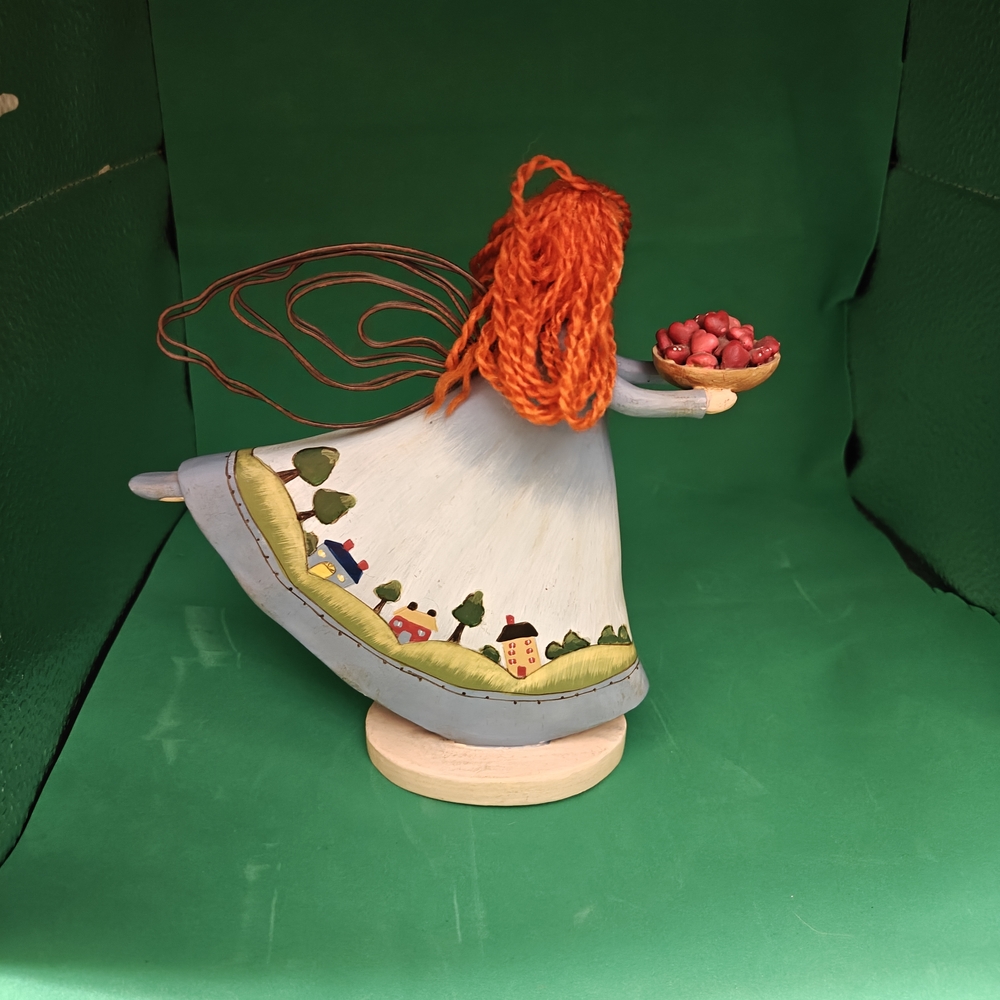 Vintage Russ Berrie "Bowl of Hearts" Figurine-7"